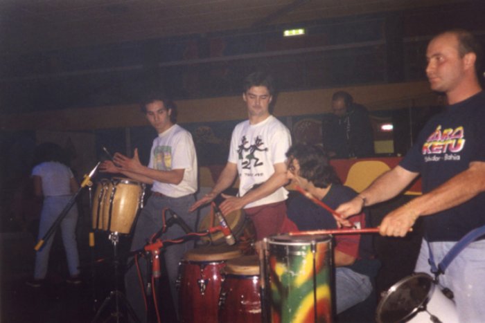 Percussionisti live x - planet.jpg